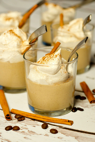 Coffee-Pudding-with-Sweet-Caramel-Whipped-Cream_C3