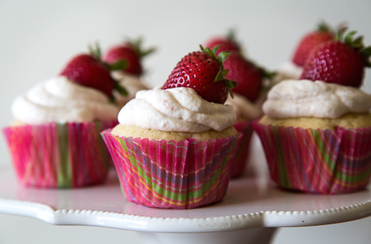 Strawberry-Shortcake-Cupcakes-KA-IMG #7